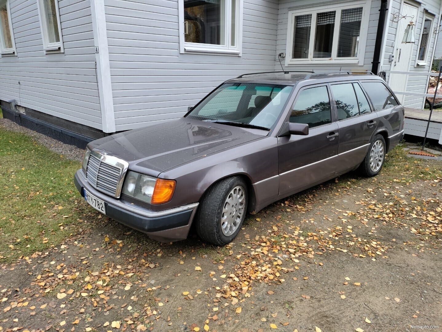 Mercedes-Benz 300