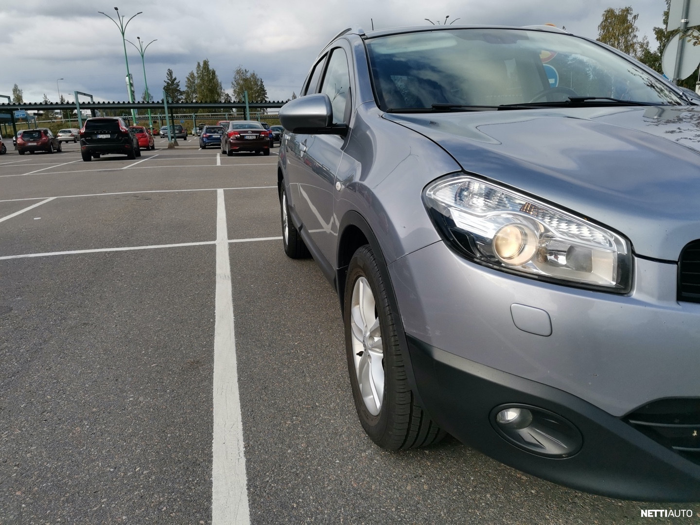 Nissan Qashqai+2
