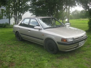 Mazda 323