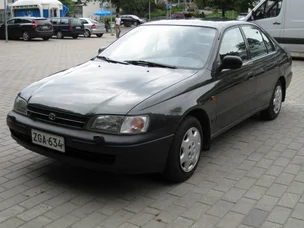 Toyota Carina E