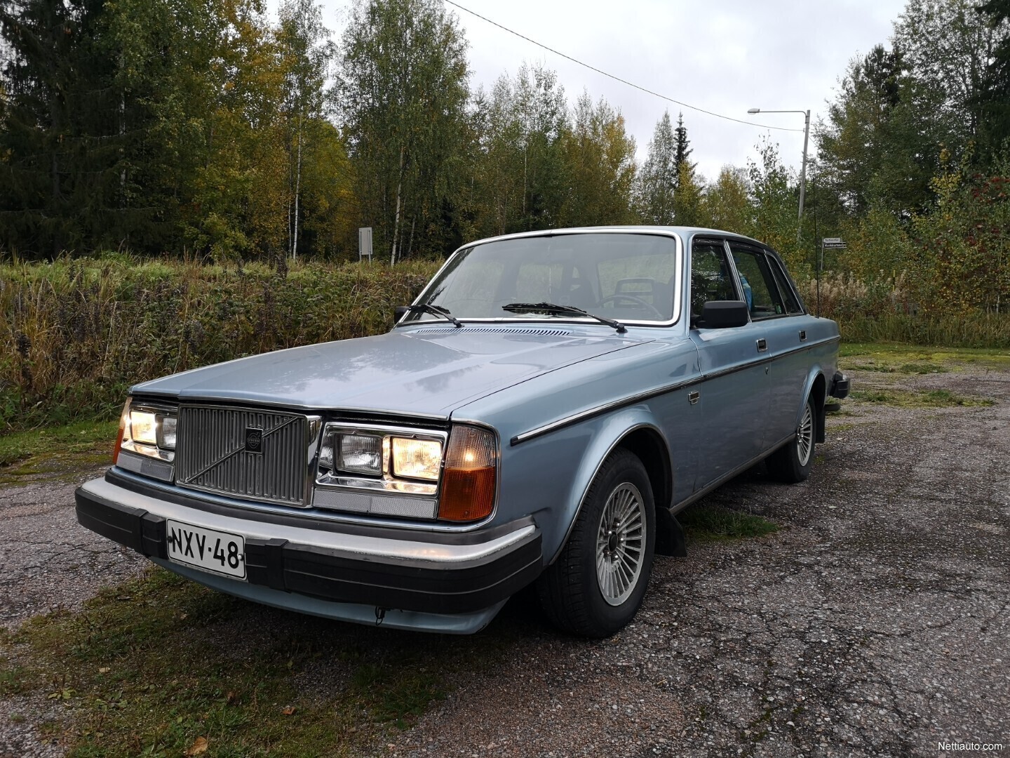 Volvo 264