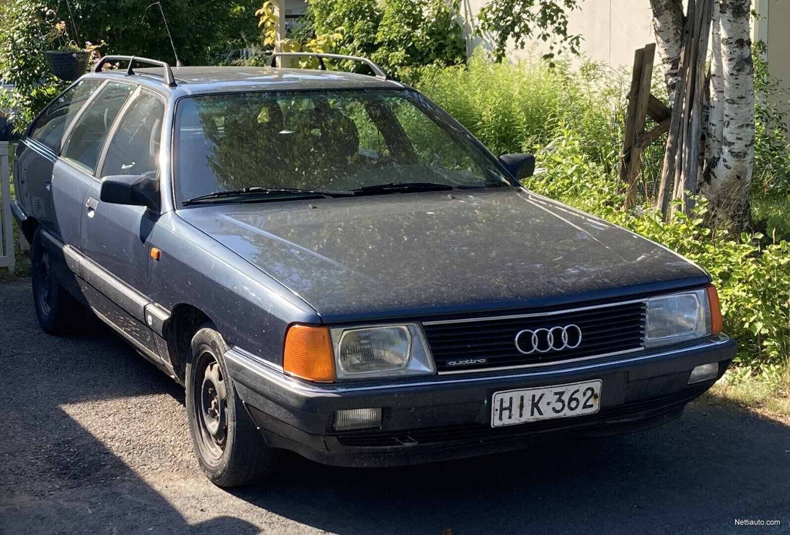 Audi 100