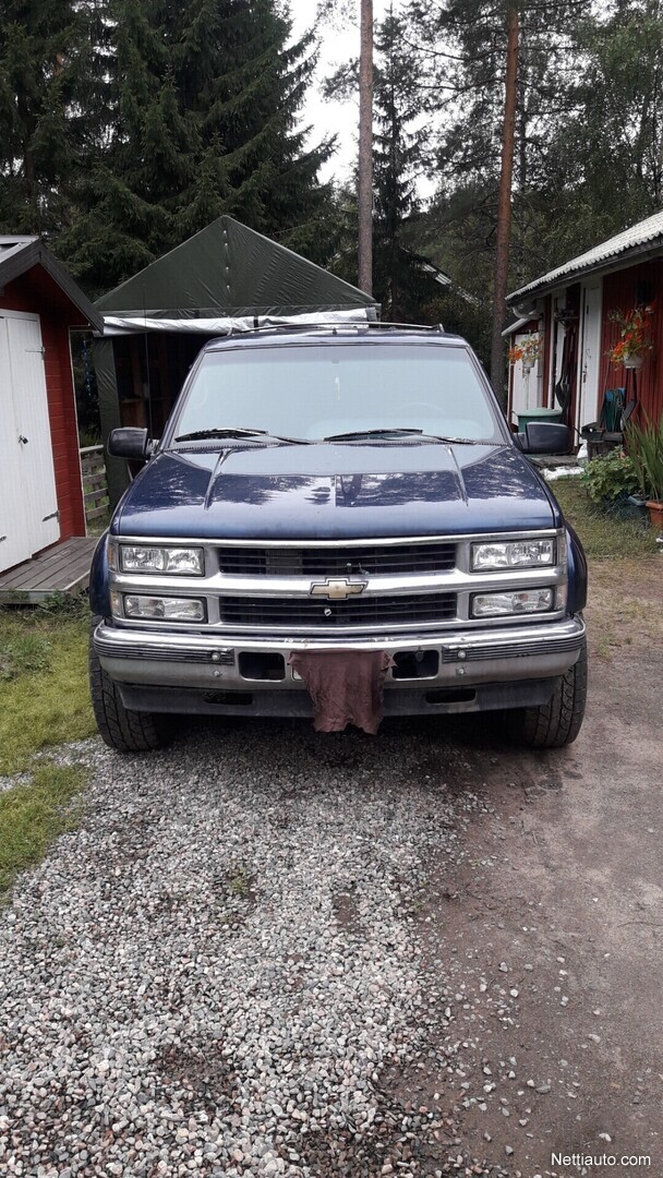Chevrolet Suburban