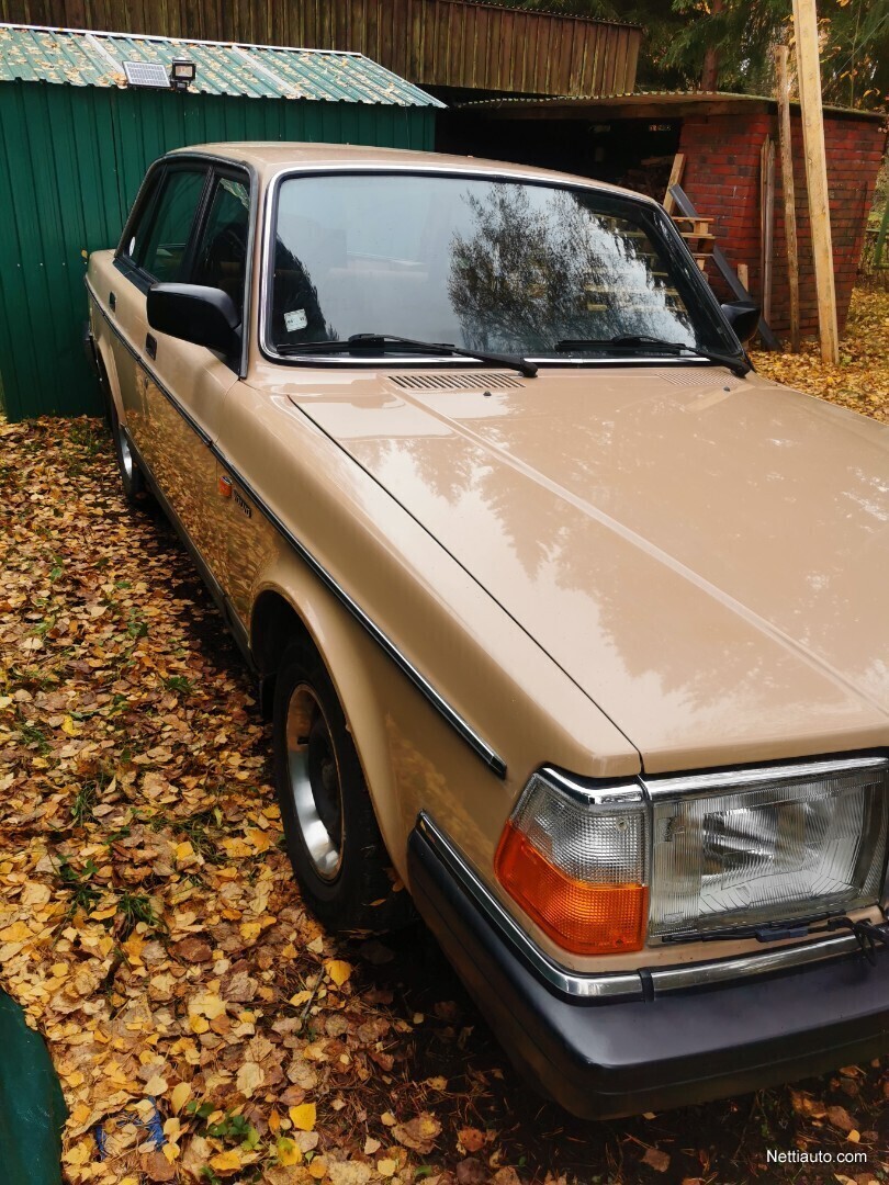 Volvo 240
