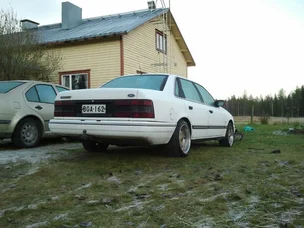 Ford Scorpio