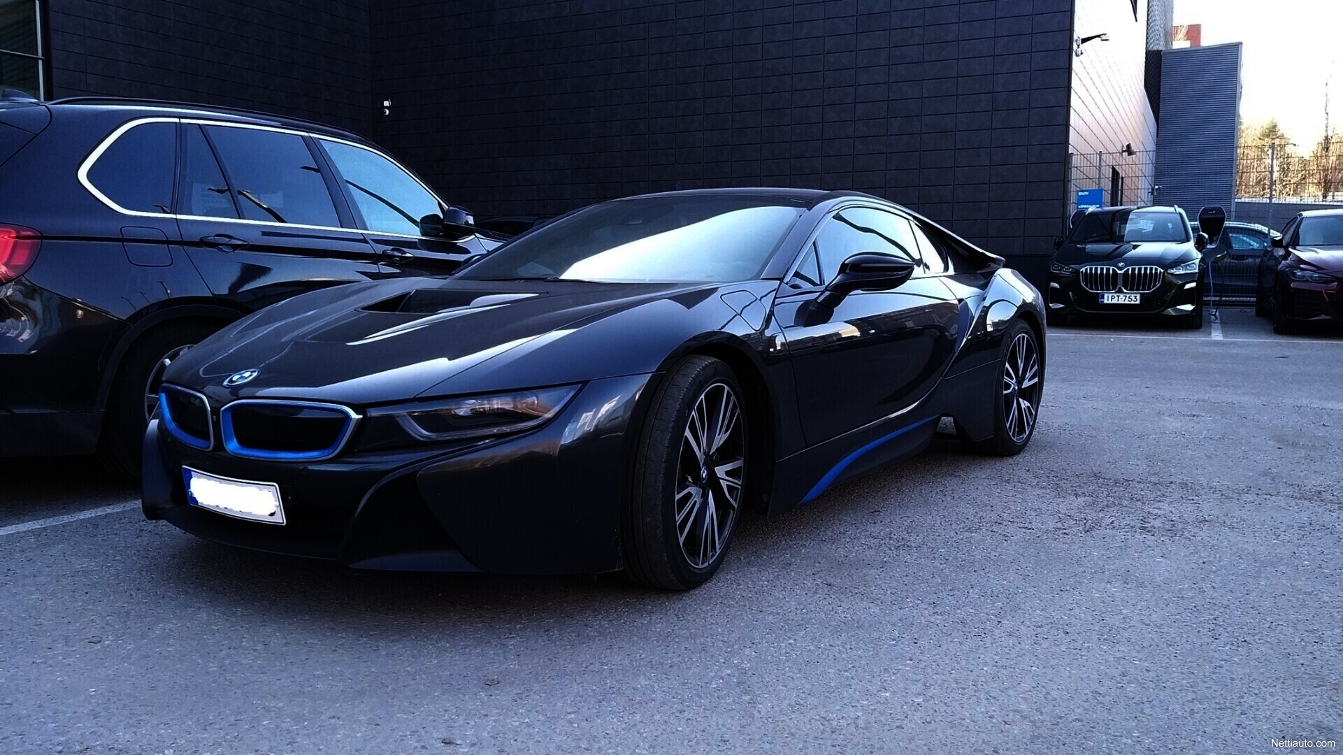 BMW i8