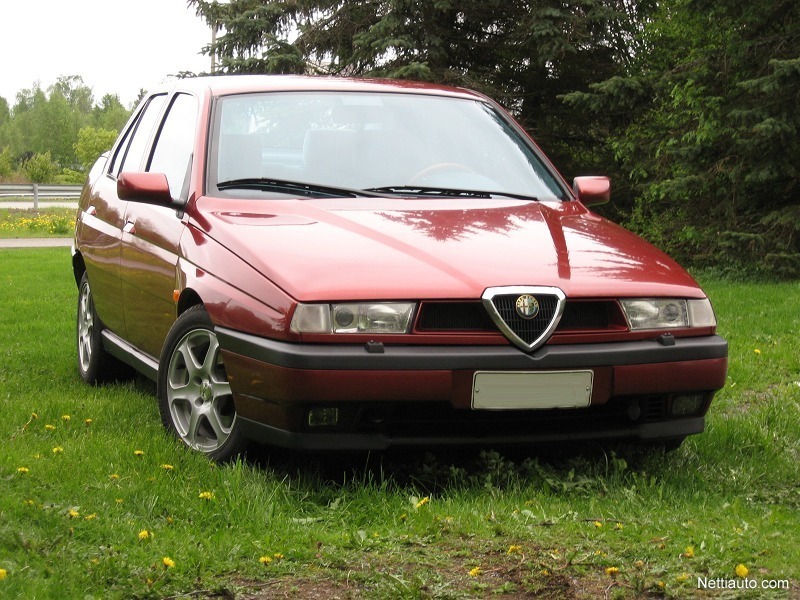 Alfa Romeo 155