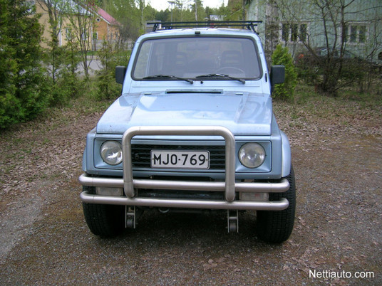 Suzuki Samurai