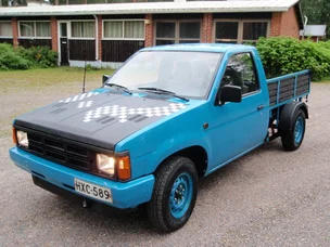 Nissan Pickup