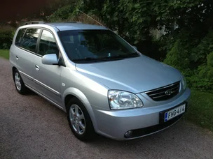 Kia Carens